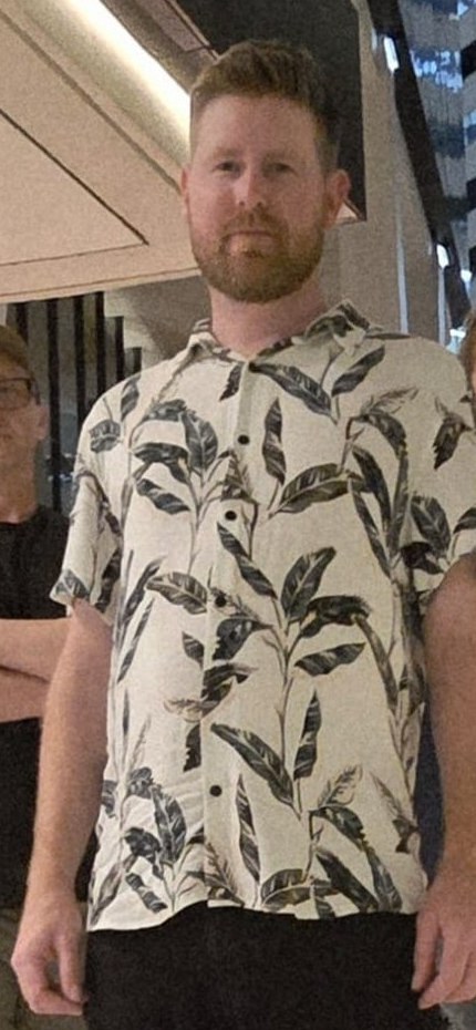 Tom &ndash; Lead Vocals